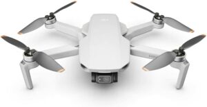适合初学者的最佳预算无人机 ：DJI Mini 2